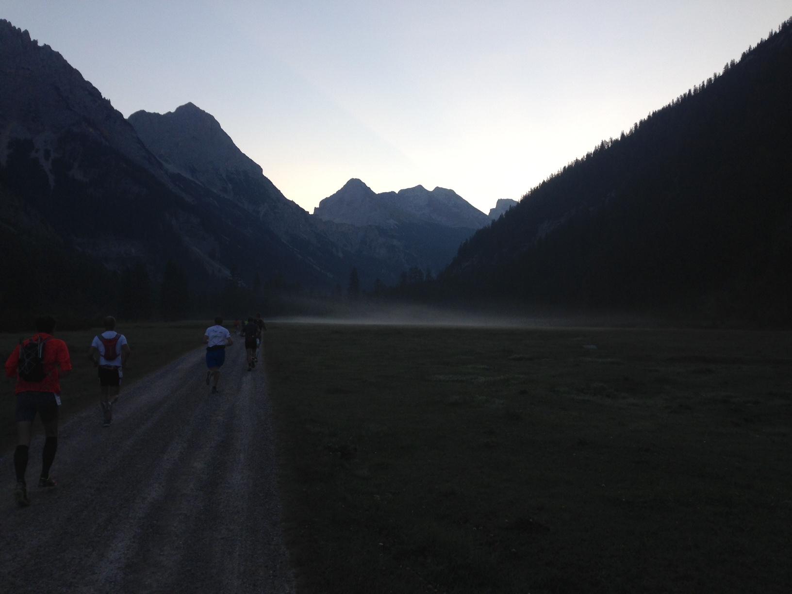 tageserwachen-im-karwendelgebirge